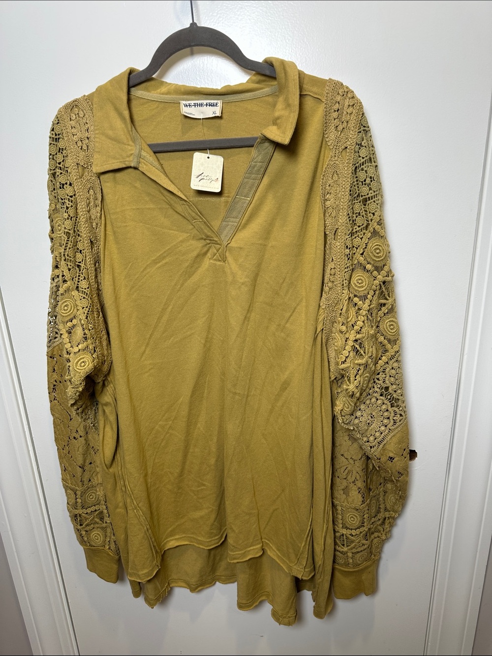 We The Free Mustard Crochet-Sleeve Polo Tunic Top (28)
